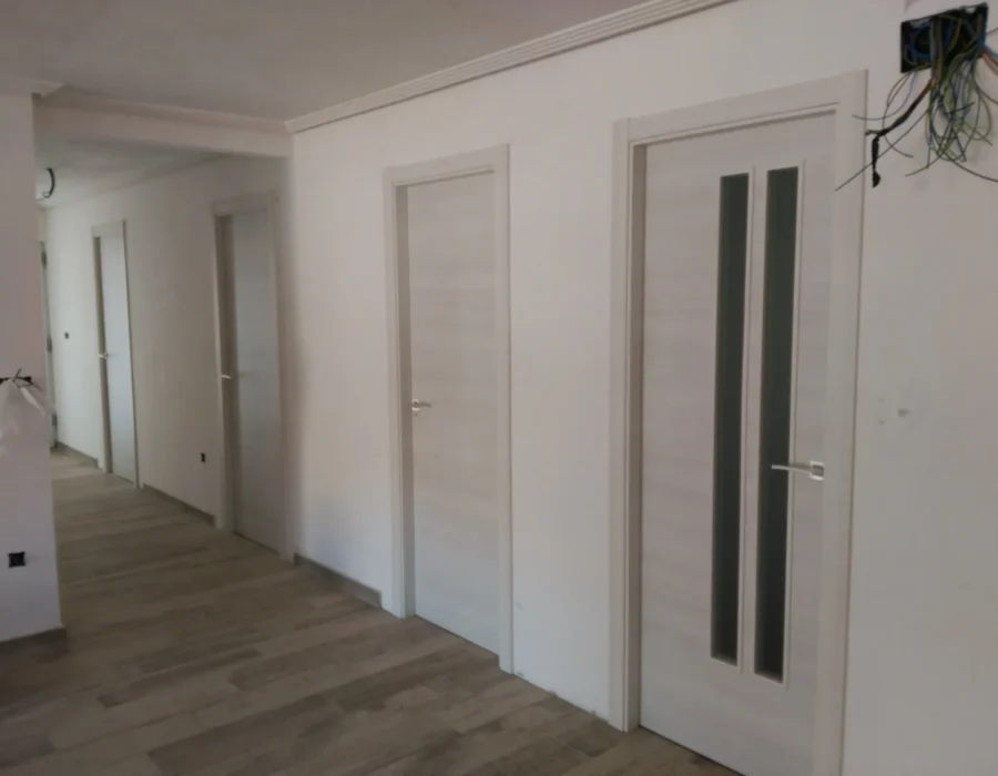 Puerta a medida 06